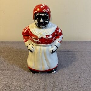 Vintage pearl milling cookie jar